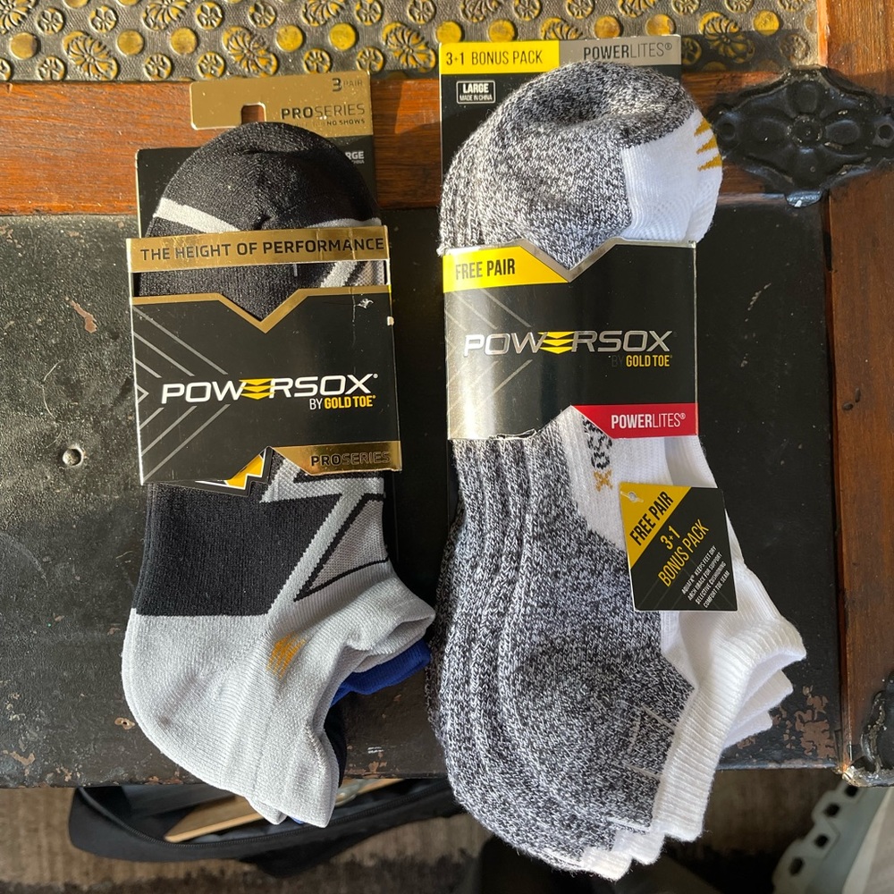 Two packs of Gold Toe men’s Power Socks size Large